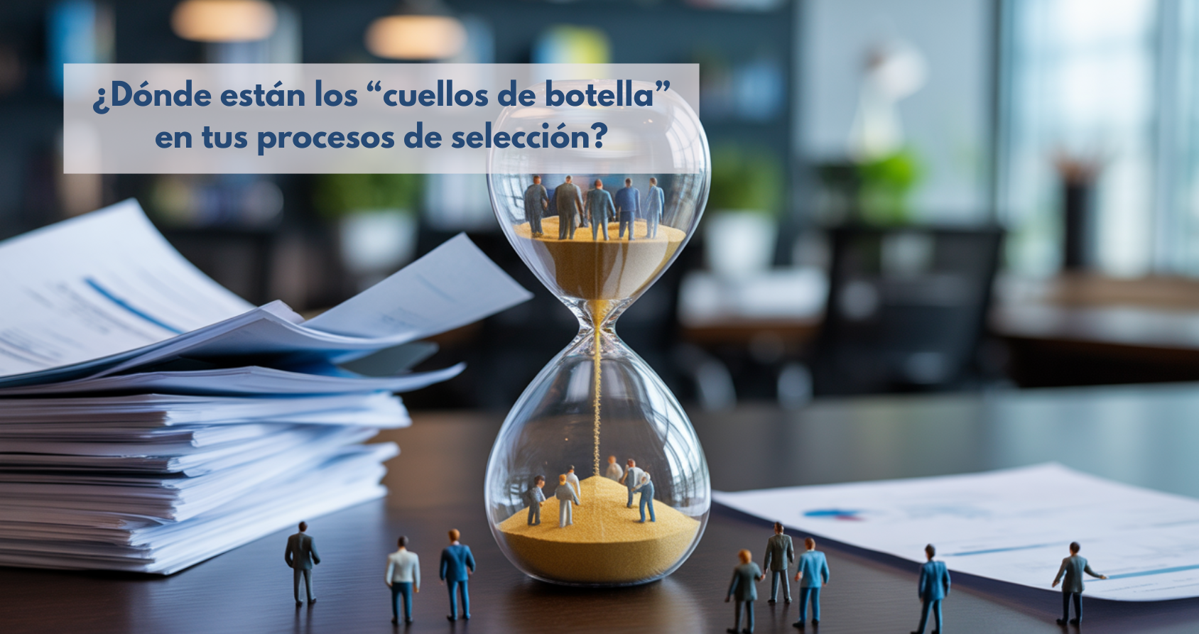 lustración que muestra un embudo de reclutamiento o un diagrama de flujo con una sección estrecha resaltada como 